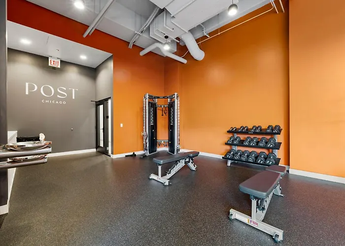 Hotel Family-sized 4br Luxury In Downtown Chicago