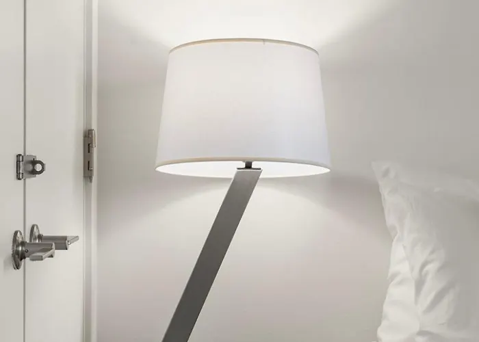 Family-sized 4br Luxury In Downtown Hotel Chicago