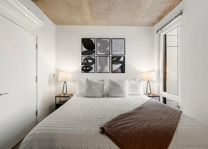 Family-sized 4br Luxury In Downtown *