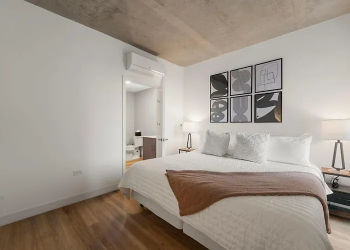 Family-sized 4br Luxury In Downtown Chicago